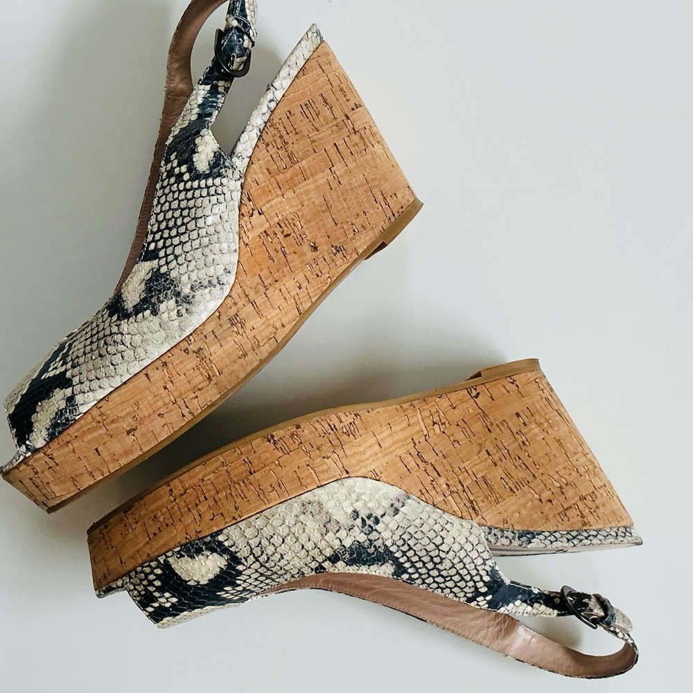 Stuart Weitzman Slingbacks Sz 9.5 - Picture 9 of 12